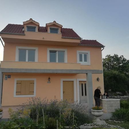 Castello Flower Apartment Kaštela Εξωτερικό φωτογραφία