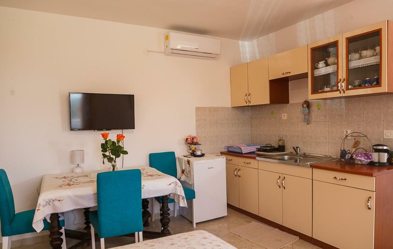 Castello Flower Apartment Kaštela Εξωτερικό φωτογραφία